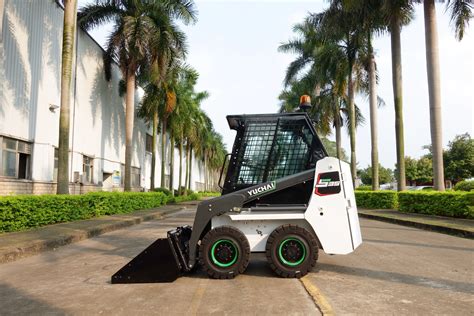 yuchaihi mini skid steer